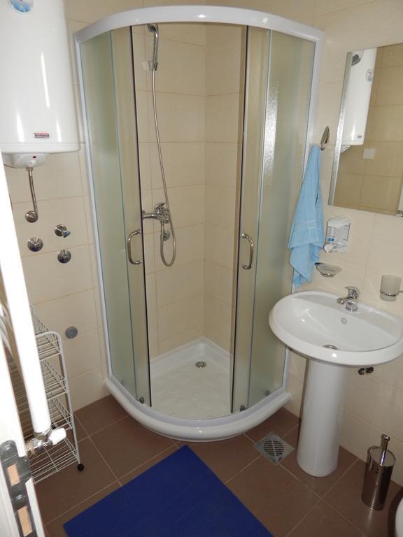 Apartments Center Kg Крагуевац Стая снимка